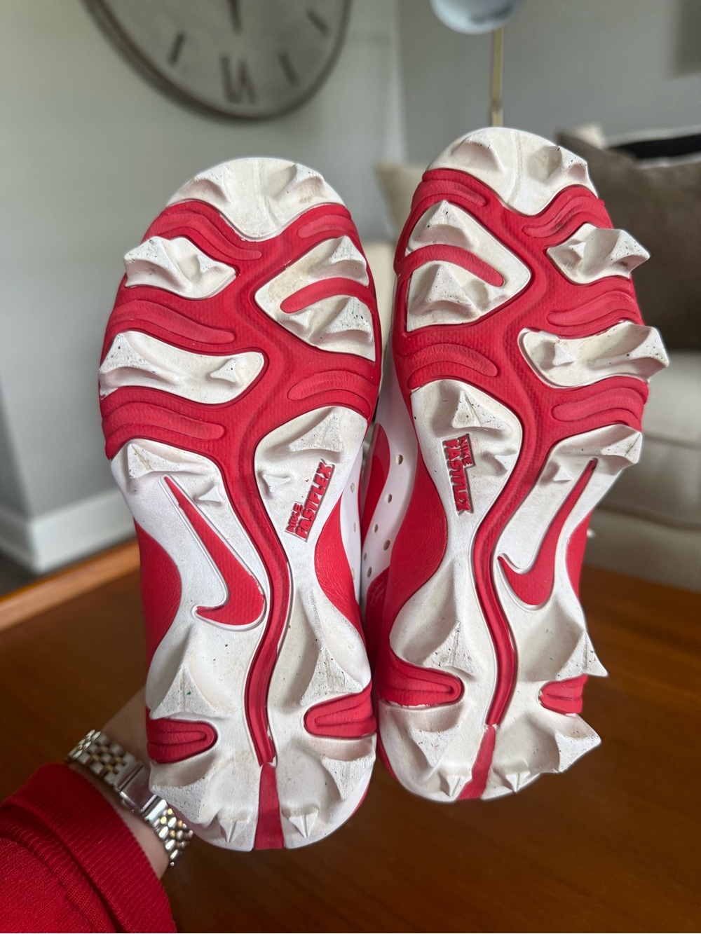 Nike Kids White and Red Soccer Cleats | Size 12 - Picture 6 of 6
